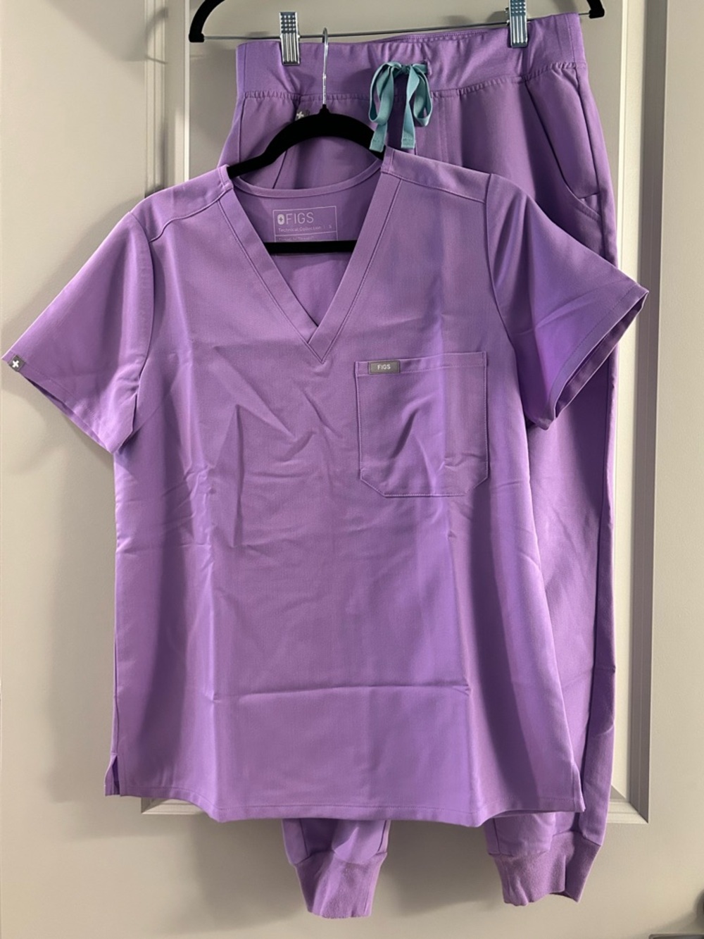 FIGS Scrub Set Small Purple Lavender Zamora Jogger Women’s Medical Uniform